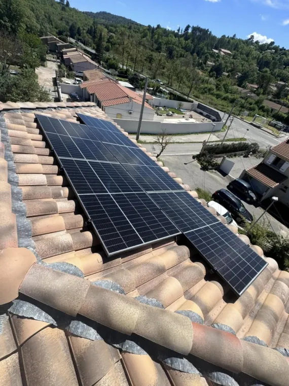  Installation de panneaux photovoltaïques 3kWc à Ginasservis, Manosque, 1.2.3 Nouvelles Énergies